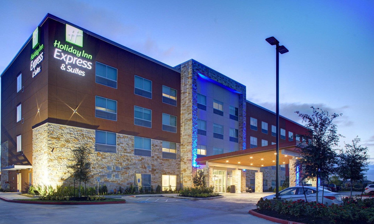 Cypress Hotel | Holiday Inn Express & Suites Houston NW - Cypress Grand Pky by IHG