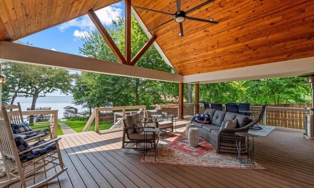 Log Cabin House | Holly Court Hideaway Lake House on a Spacious Private Wooded Lot