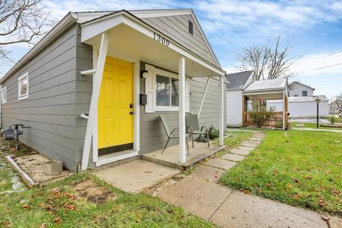 Columbus House | Housepitality - The Southern Orchards Cottage