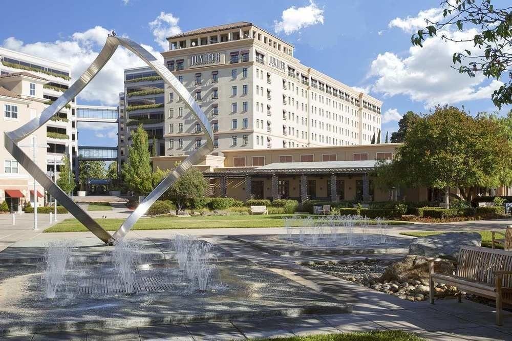 Cupertino Hotel | Juniper Hotel Cupertino, Curio Collection by Hilton