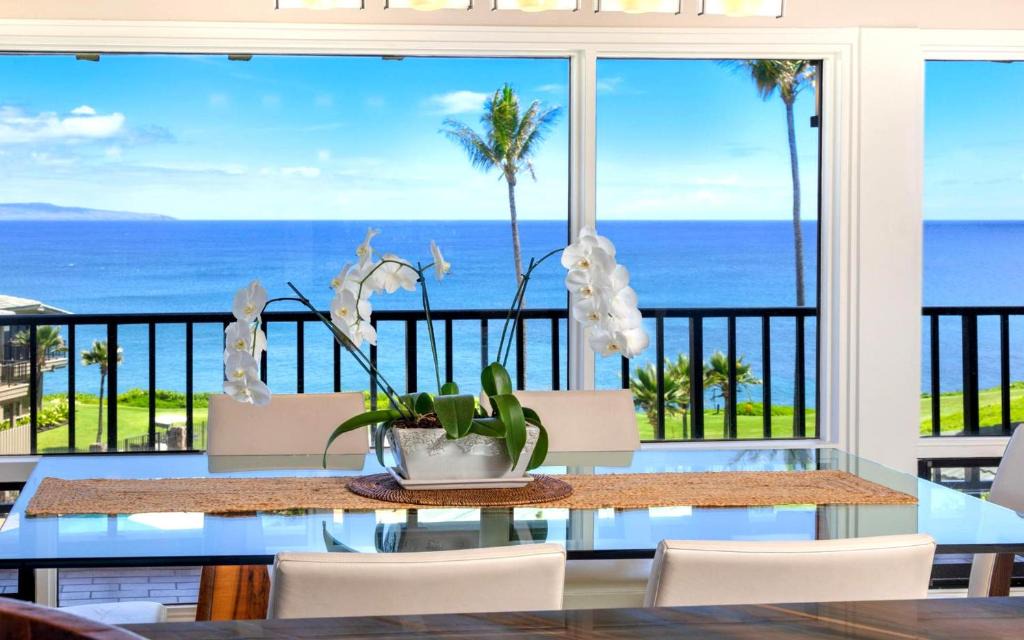 Napili Apartment | Kapalua Bay Villas Ocean View 3 BR Sleeps 8 Steps to Beach Complimentary Car with 6 Nights KBV ML-1993 by KBM