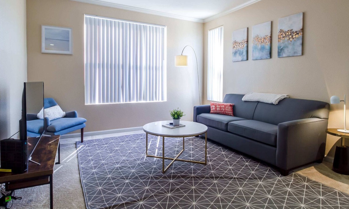 Downtown San Jose Apartment | Kasa | Stylish 2 BD + Onsite Gym Access | San Jose