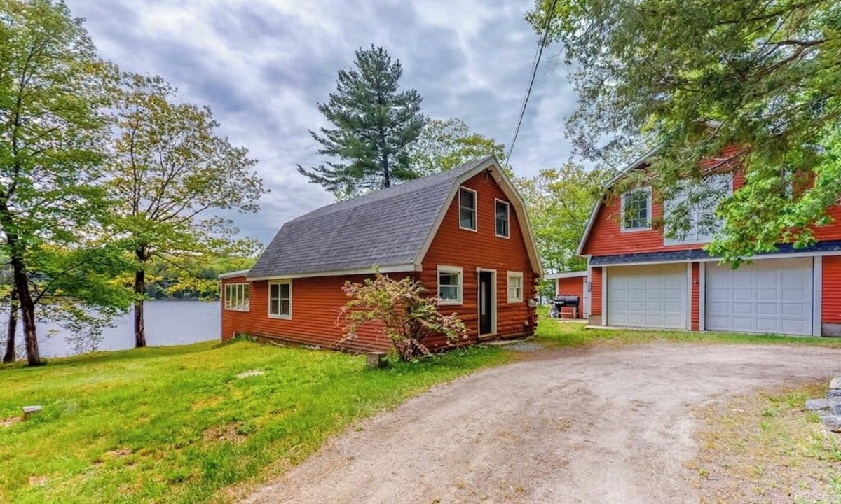 Weeks Mills Cabin | Lakefront cabin with private dock, wood stove, firepit, deck, & grill - 1 dog ok