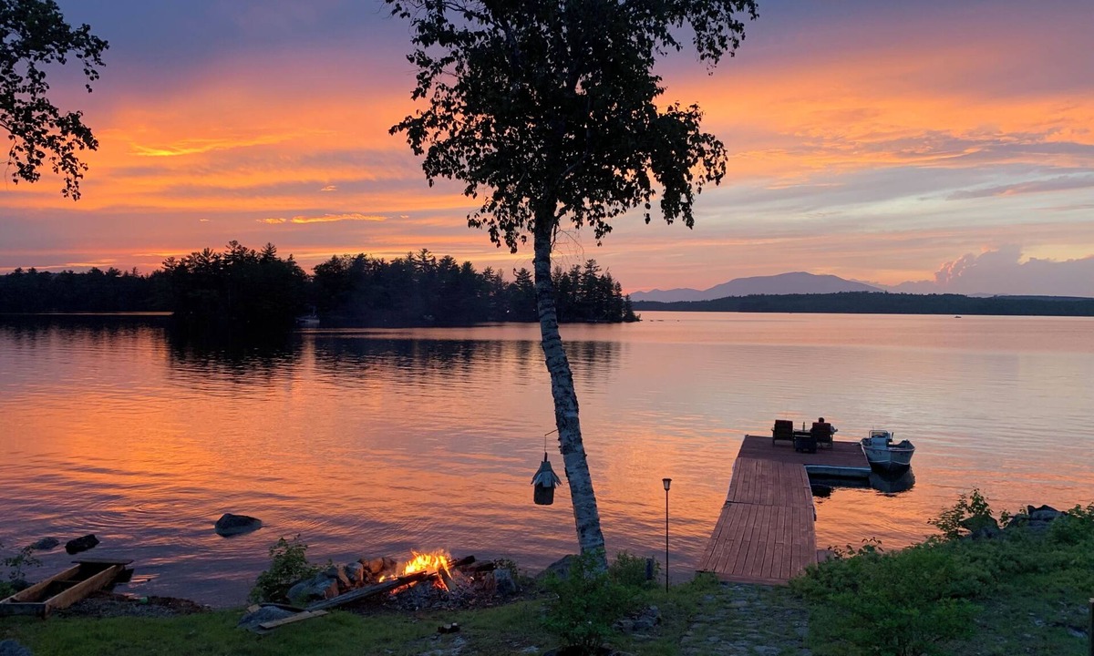 North Penobscot Cottage | Lakefront Maine Cabin - Panoramic Katahdin View’s - Rustic Luxury