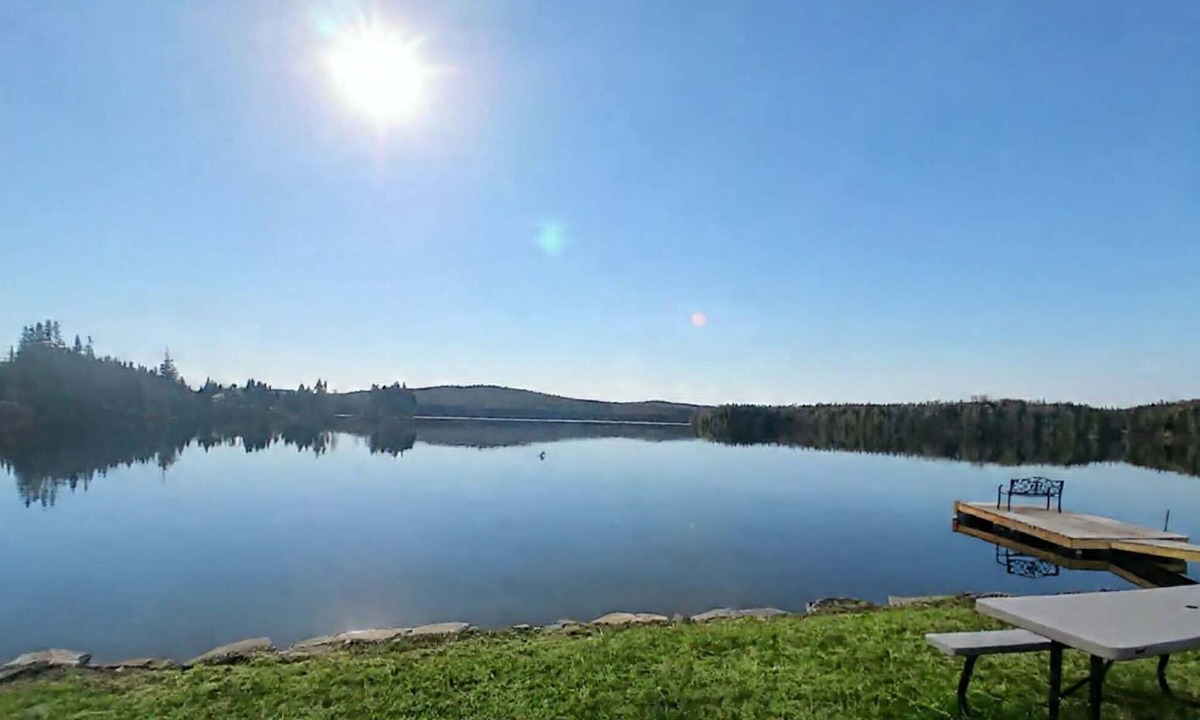 Pittsburg Cabin | Lakeview 5 — 1st Lake Waterfront 4 Bedrooms Sleeps 9 Dock Direct Snowmobile Trail Access