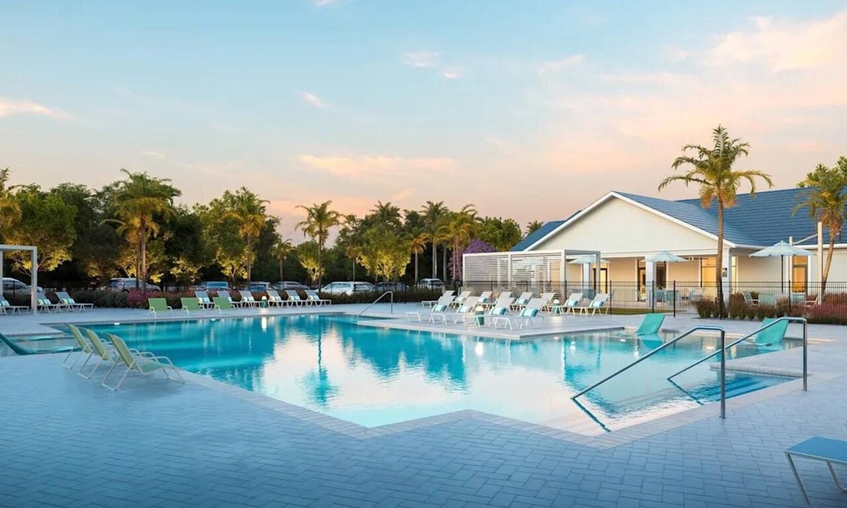Fort Myers Apartment | Landing | Stunning 1BD, Pool