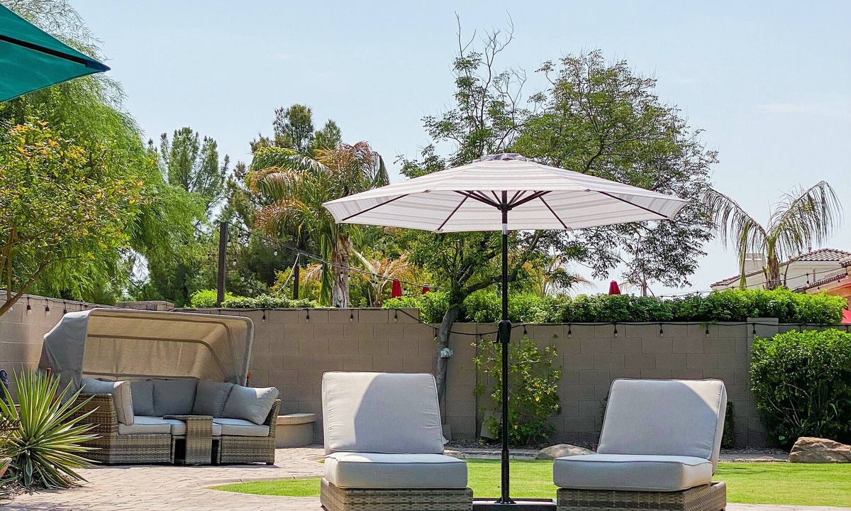 Power Ranch House | Large Luxury Gilbert single story home w/3 en suites