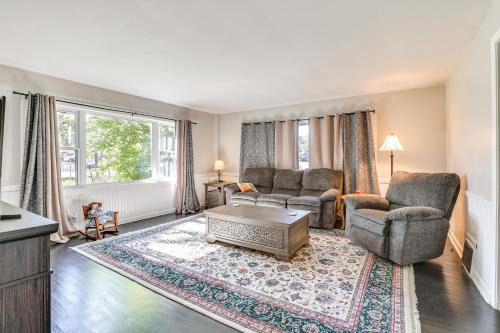 Ravenna House | Large Yard & Fire Pit: Pet-Friendly Ravenna Home!