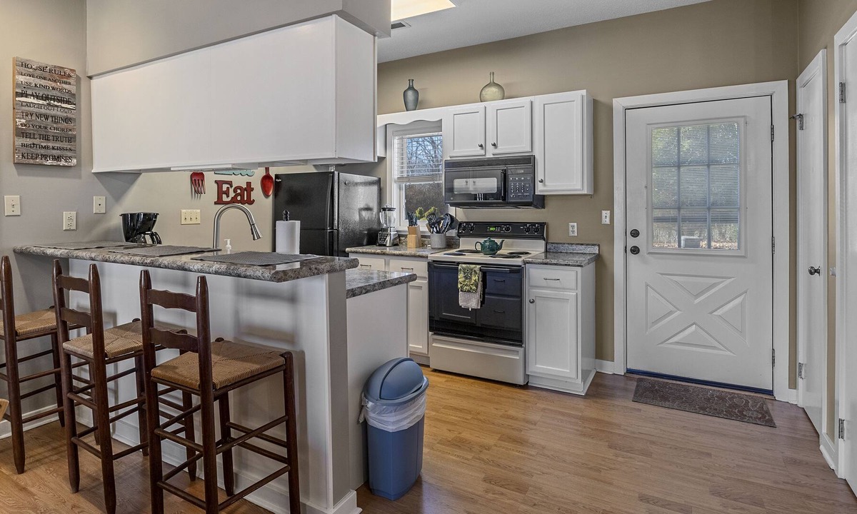 Wolf Laurel Condo | Lovely 1 Bedroom Condo with Amazing View and Convenient Location