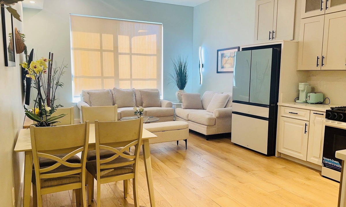 West San Jose Condo | Luxury 1 bedroom apartment in Santana Row, San Jose