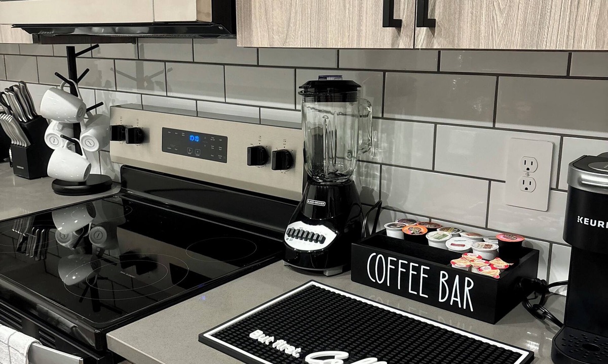 Sundance Apartment | Luxury 2BD/2BA New Build Fully Furnished 30+ Day Stays