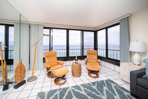 Honokowai House | Maui Kai 308 · MK 308 OceanFront Condo w AC Pool