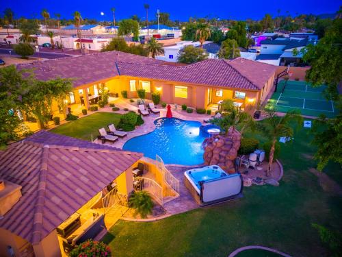 Shea North Estates Villa | MIllionDesertDreamWaterslidePickleballCrtGolf