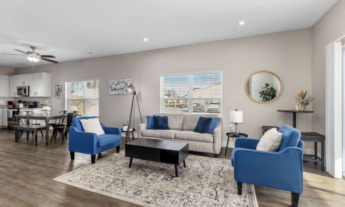 Grandville Condo | Modern 2BR & 2BA New Build Condo w Garage & Patio