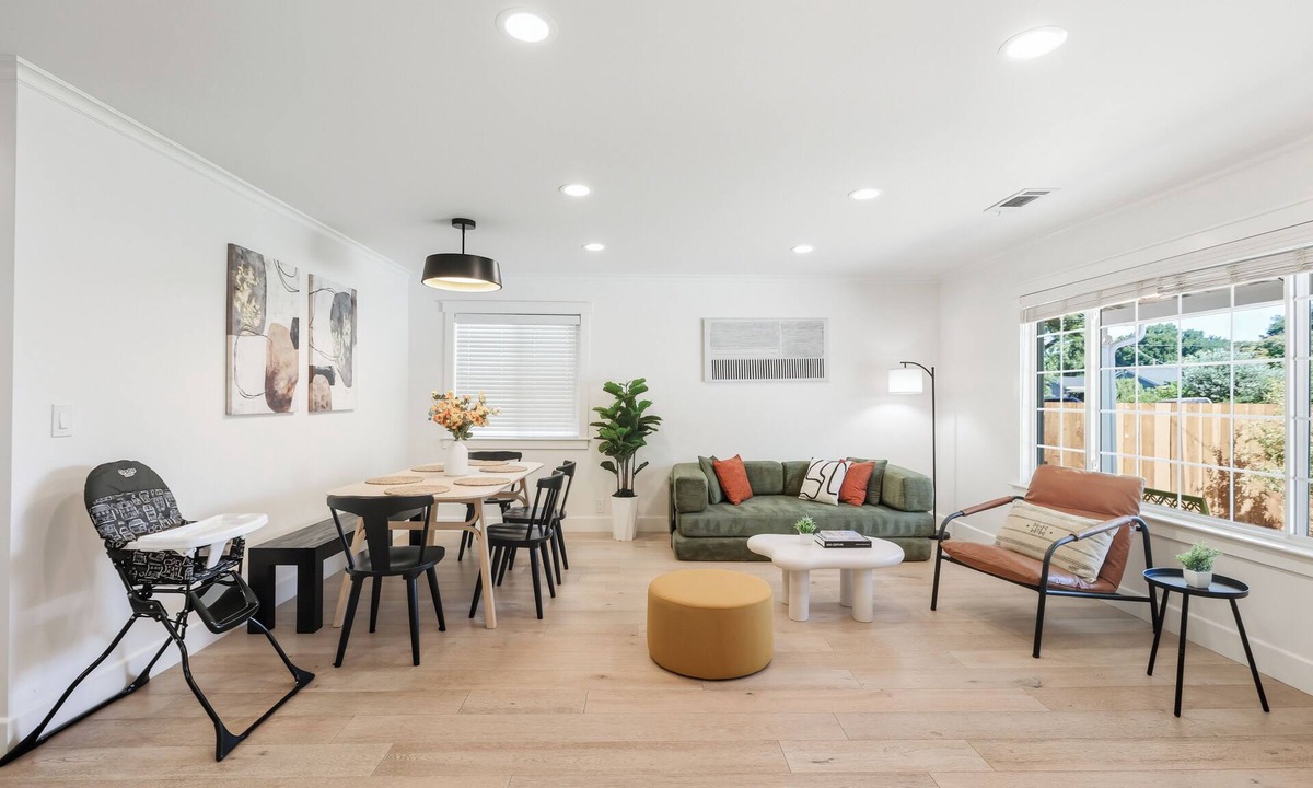 Palo Alto House | Modern 4BR House w/BBQ, AC & Games, Close to Techs next to Palo Alto, Stanford
