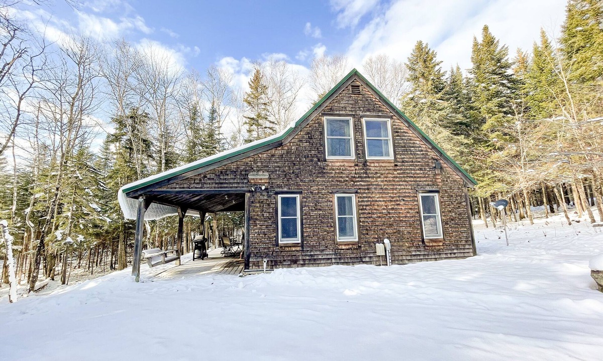 Rockwood Cabin | Moose River Escape