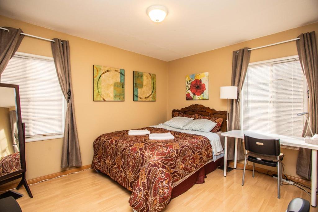 Rancho Rinconada House | Near Apple Campus Bedroom/Shared Bath