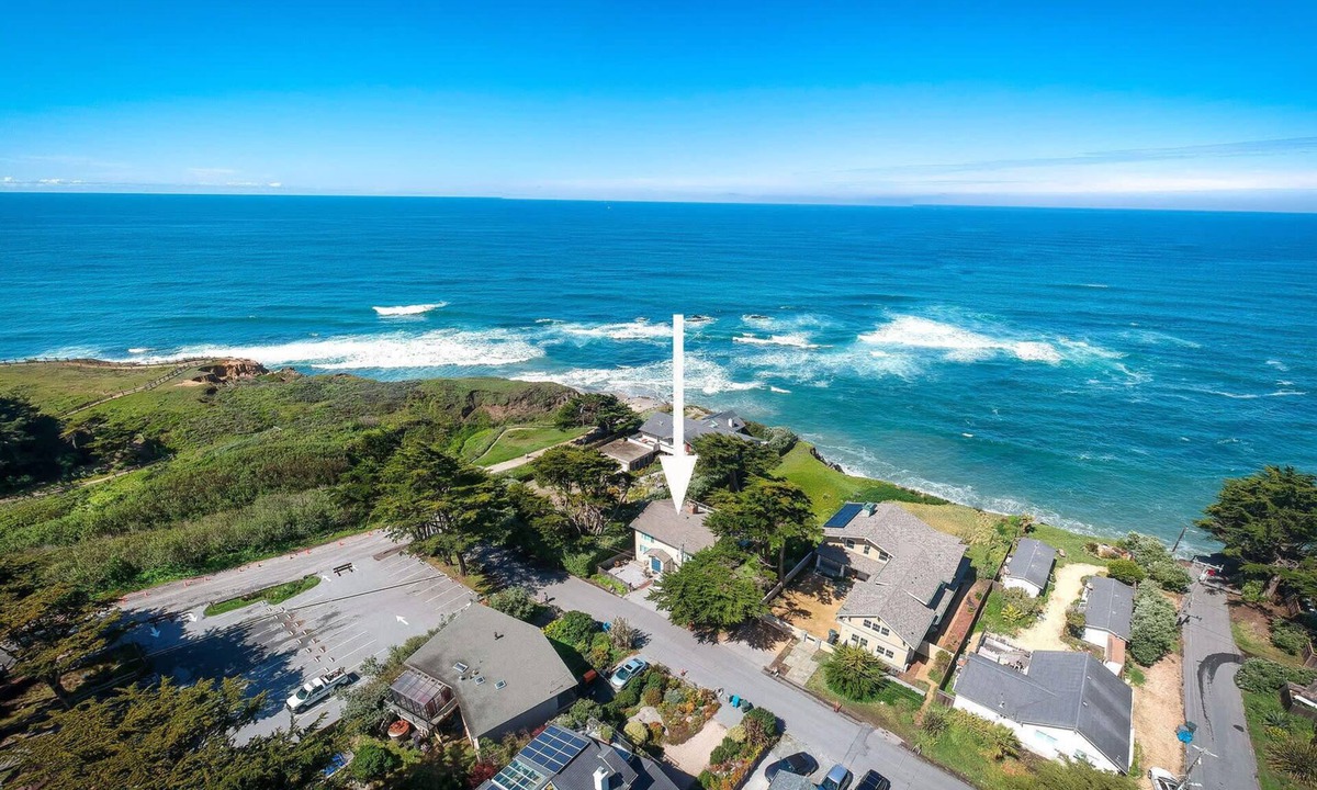 Moss Beach House | Oceanfront Home Retreat w/Breathtaking Views of Fitzgerald Marine Reserve