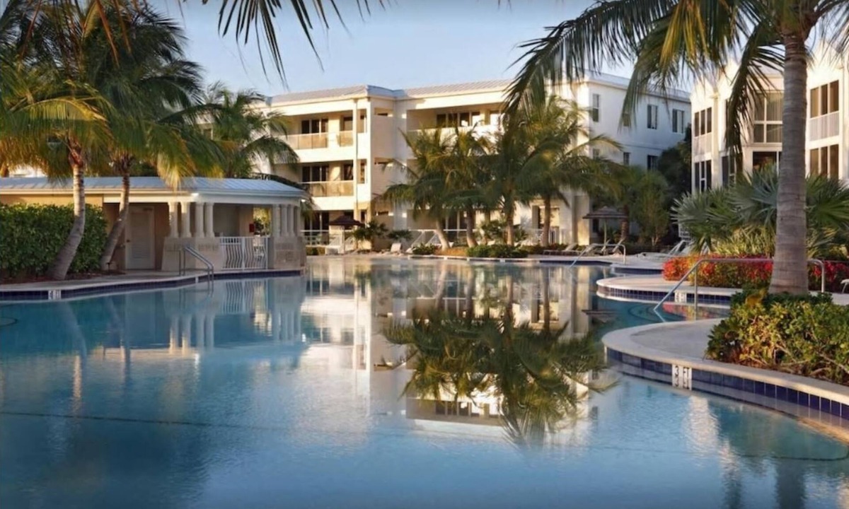 Rock Harbor House | Ohana Cay 2brm/2bth - Book your getaway!