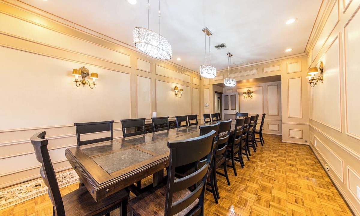 Downtown St. Louis Apartment | Palace of Versailles
