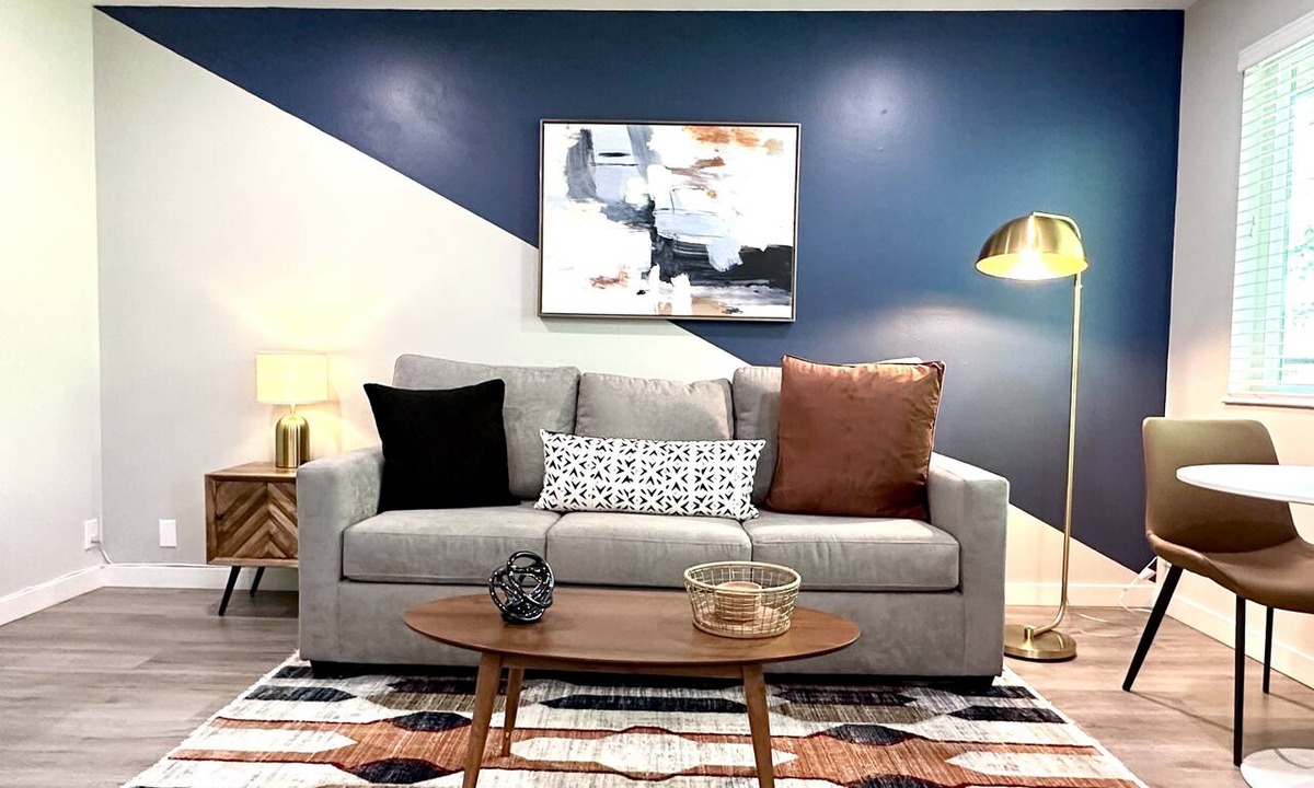 Walnut Creek Apartment | Patio, Fire Pit, and Downtown Walnut Creek