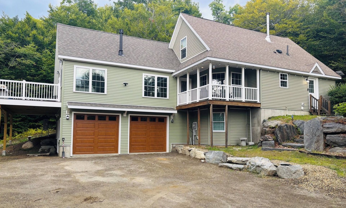Kingfield House | Peaceful Maine Home with Mountain Views