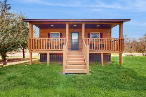 Murphysboro House | Pet Friendly! Countryside Couples Stay in Illinois