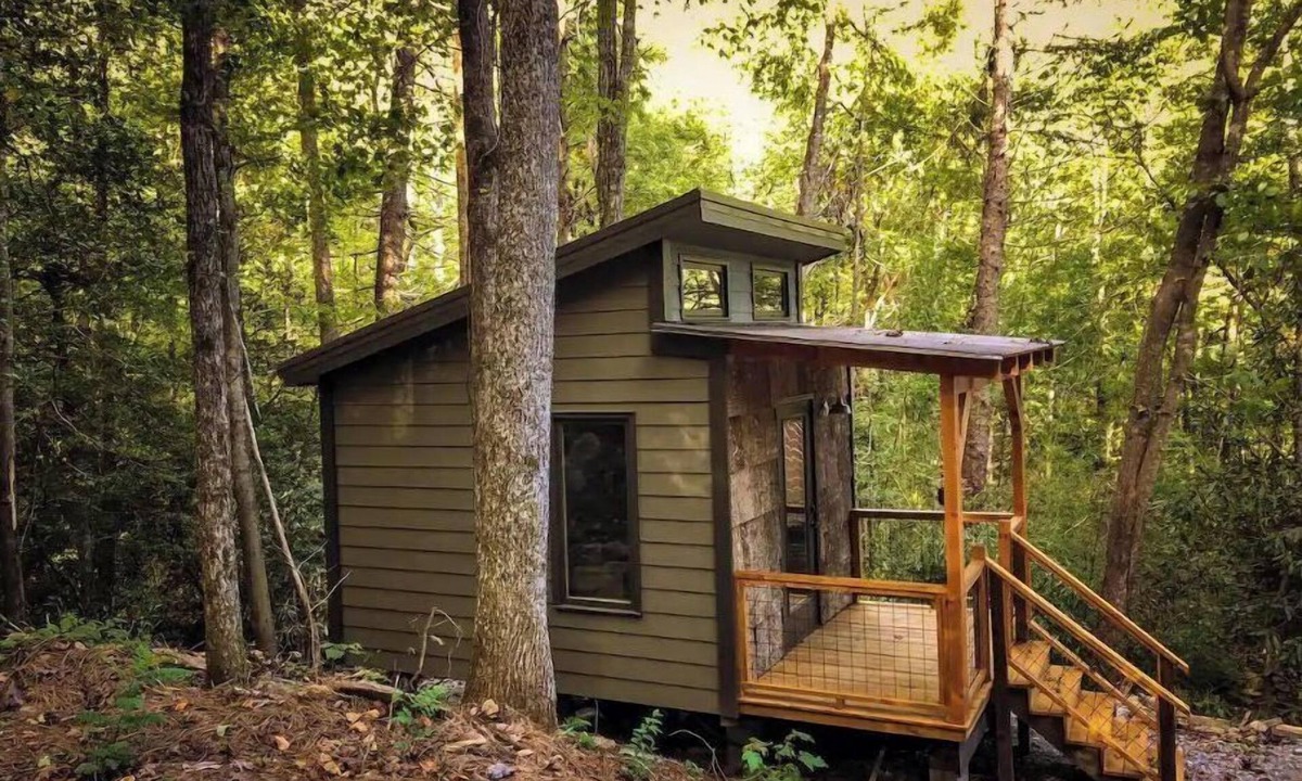 Old Fort Cabin | Phoebe's Nest Tiny Cabin 1 | Indigo Nature Retreat