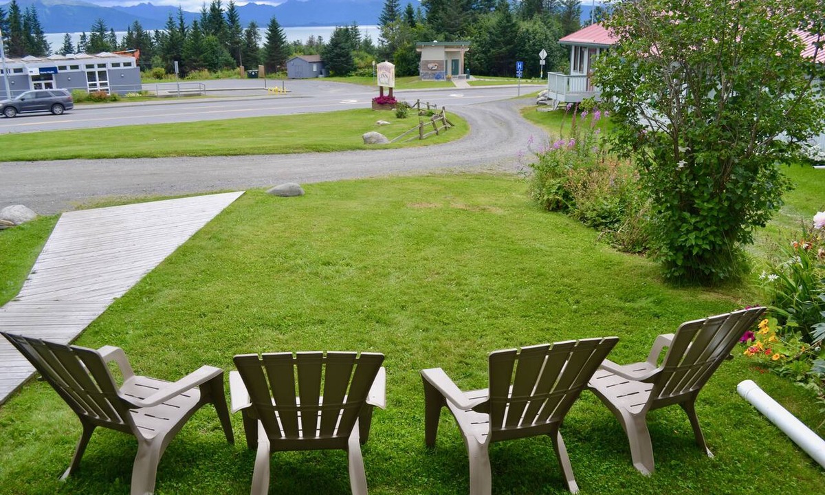 Homer Hotel | Pioneer Inn Downtown