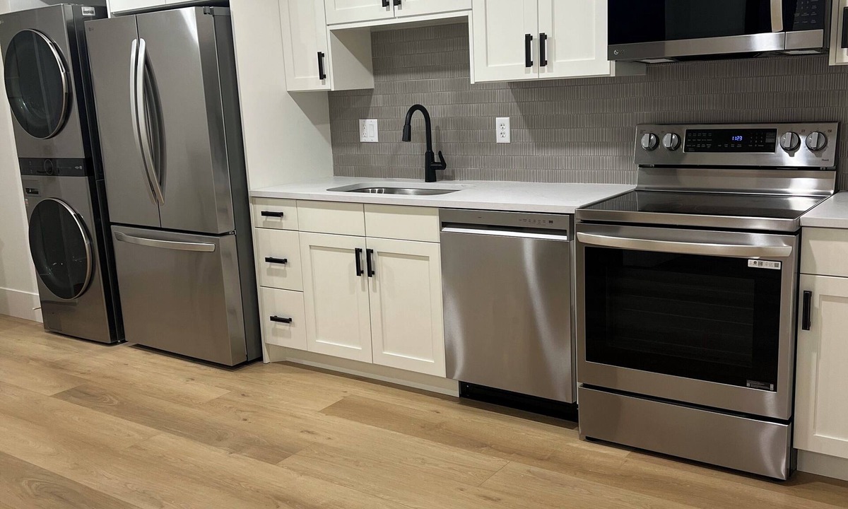 Salem Apartment | Pleasant 1-bedroom apartment with WiFi in charming Salem