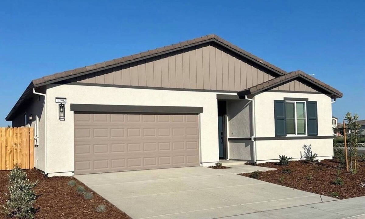 Peters House | Prime Location Residence