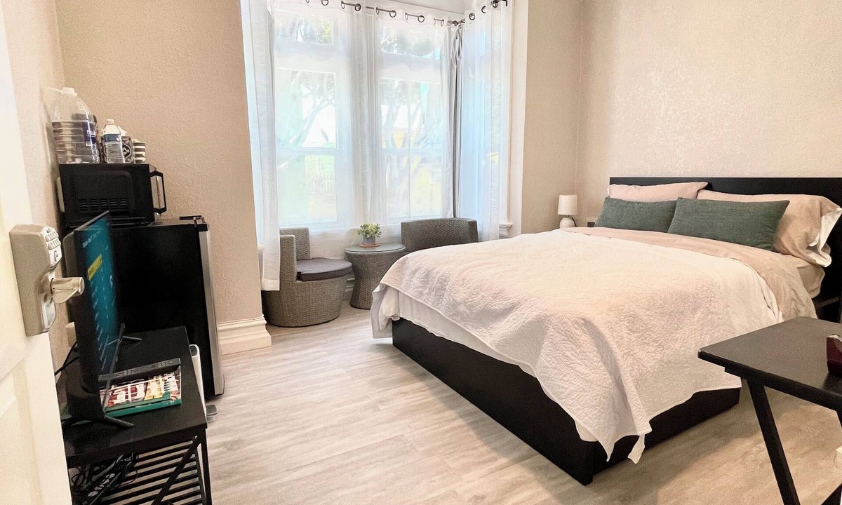 Mission District Apartment | Private and Cozy Room in Mission District