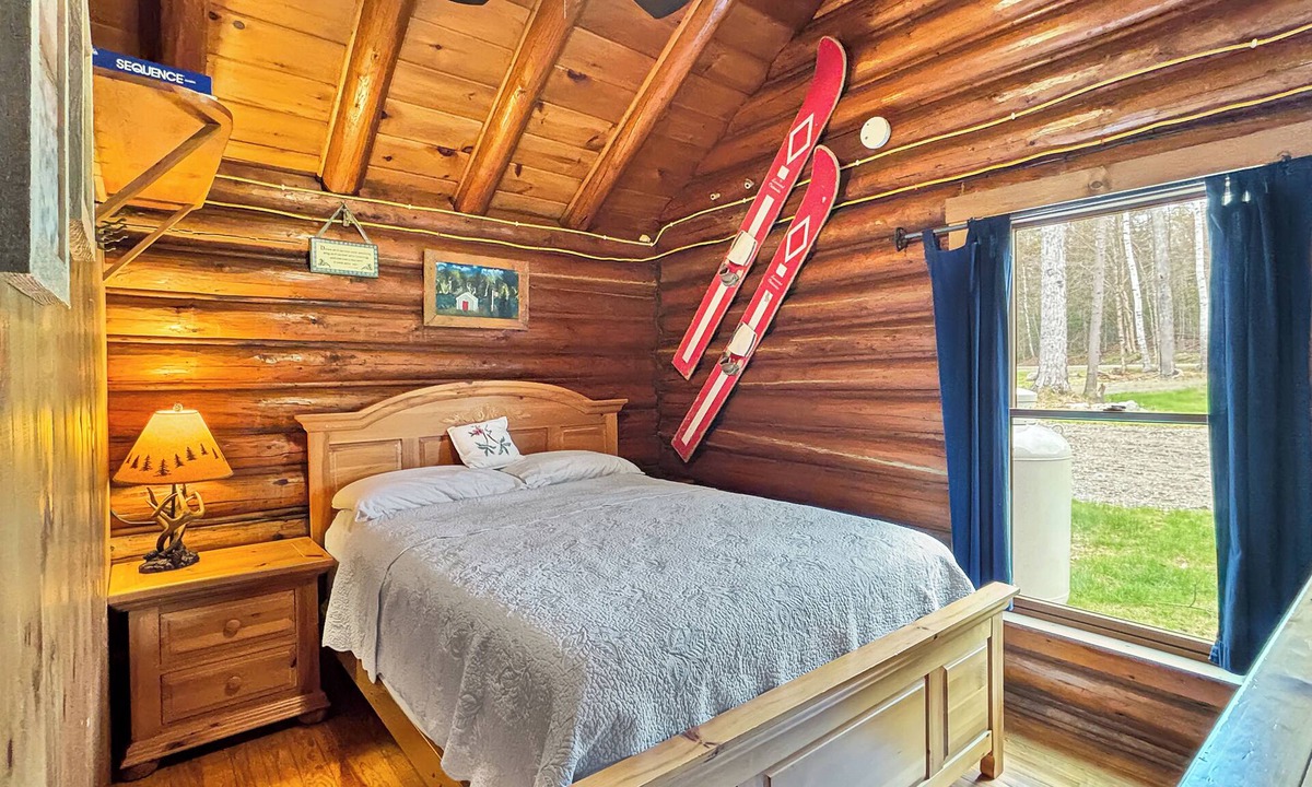 Rockwood Cabin | Ramona (Tomhegan Direct Lake Access)