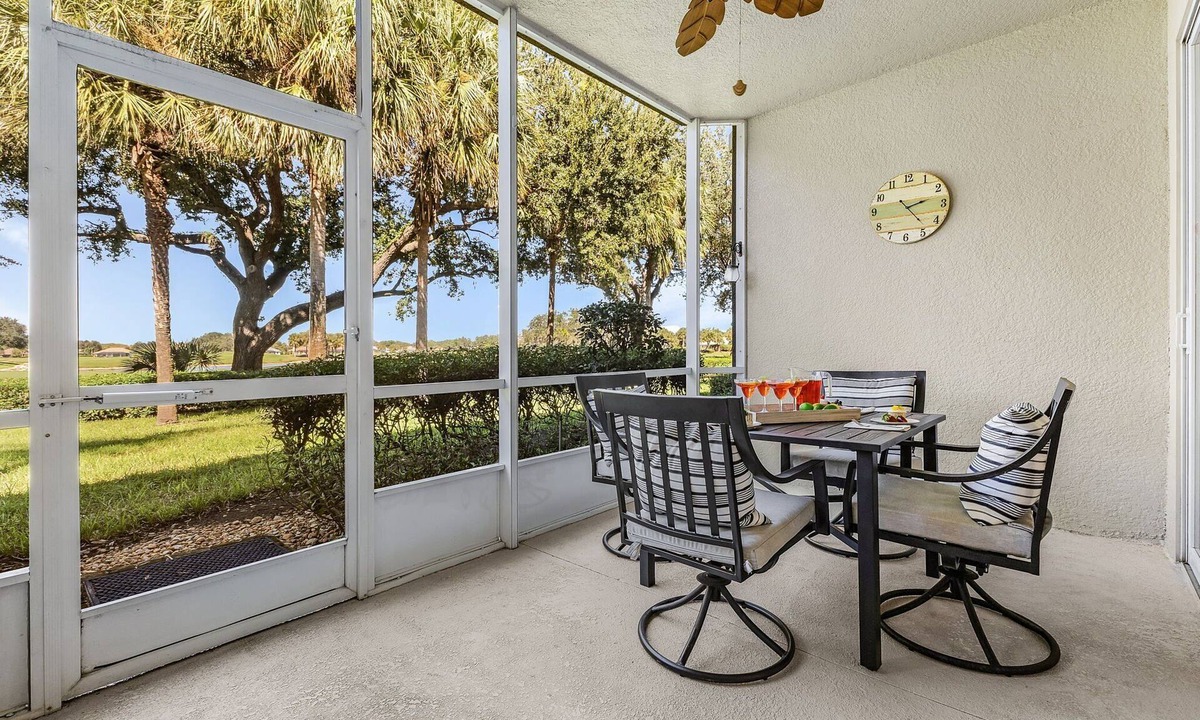 Gateway Condo | Relaxed Golfside Living with New Furnishings & Scenic Views – Palm Breeze Fairway