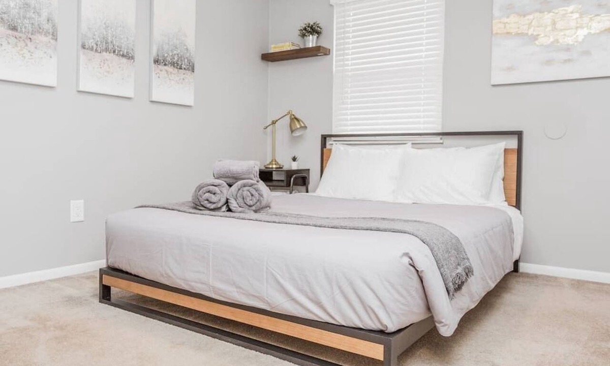 Columbus Apartment | Renovated Central B❤German Village/Children's Hospital
