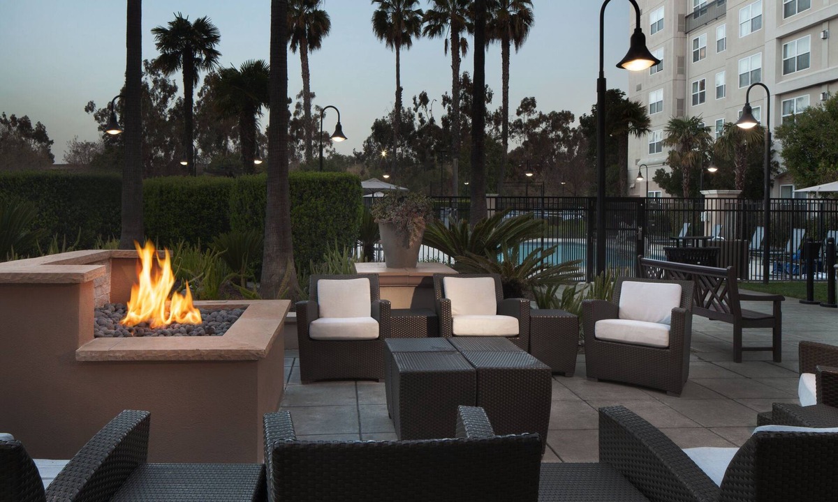 Newark Hotel | Residence Inn by Marriott Newark Silicon Valley