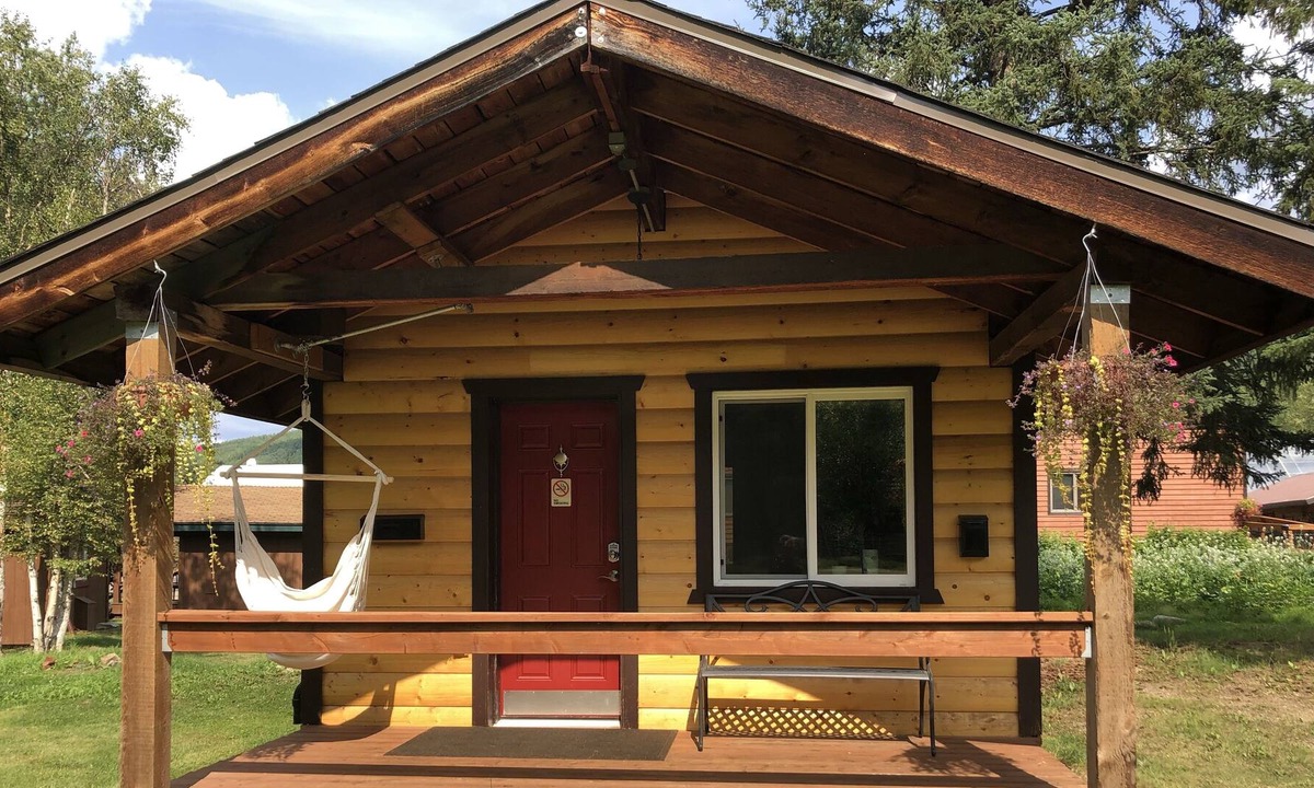 Fairbanks North Star Borough Cabin | Romantic Alaskan Getaway ! Cozy Aurora Log Cabin at Hot Springs near Fairbanks