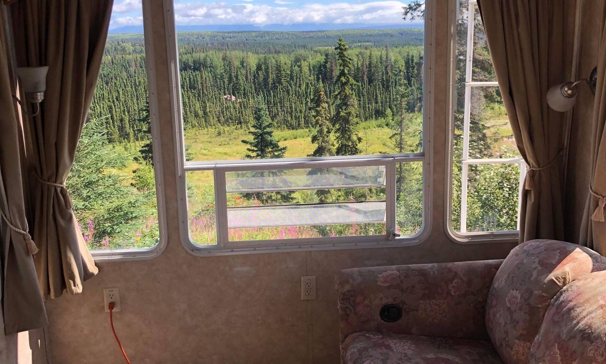 Kalifornsky House | RV Rental #2 with mountain view perfect for couple