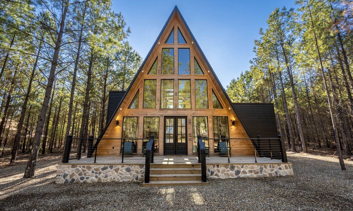 Hochatown Cabin | Scenic & Romantic A-Frame Cabin Retreat with Hot Tub, Fire Pit & Modern Comfort