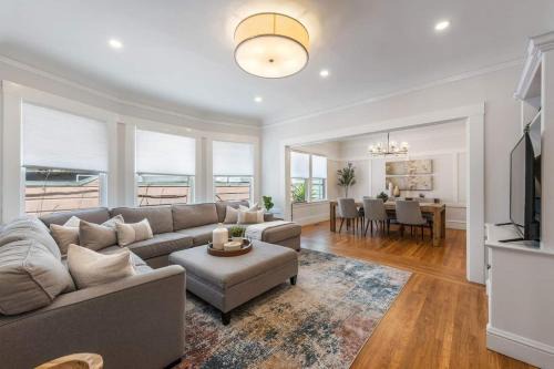 Richmond District House | Seventeenth Avenue City Retreat