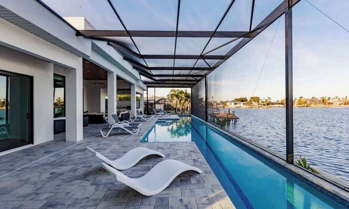 Eight Lakes House | Skyline Paradise Retreat