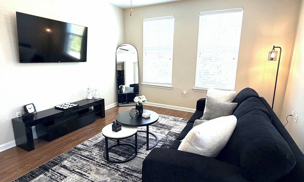 Cypress Apartment | Spacious 3-bedroom apartment in lovely Houston