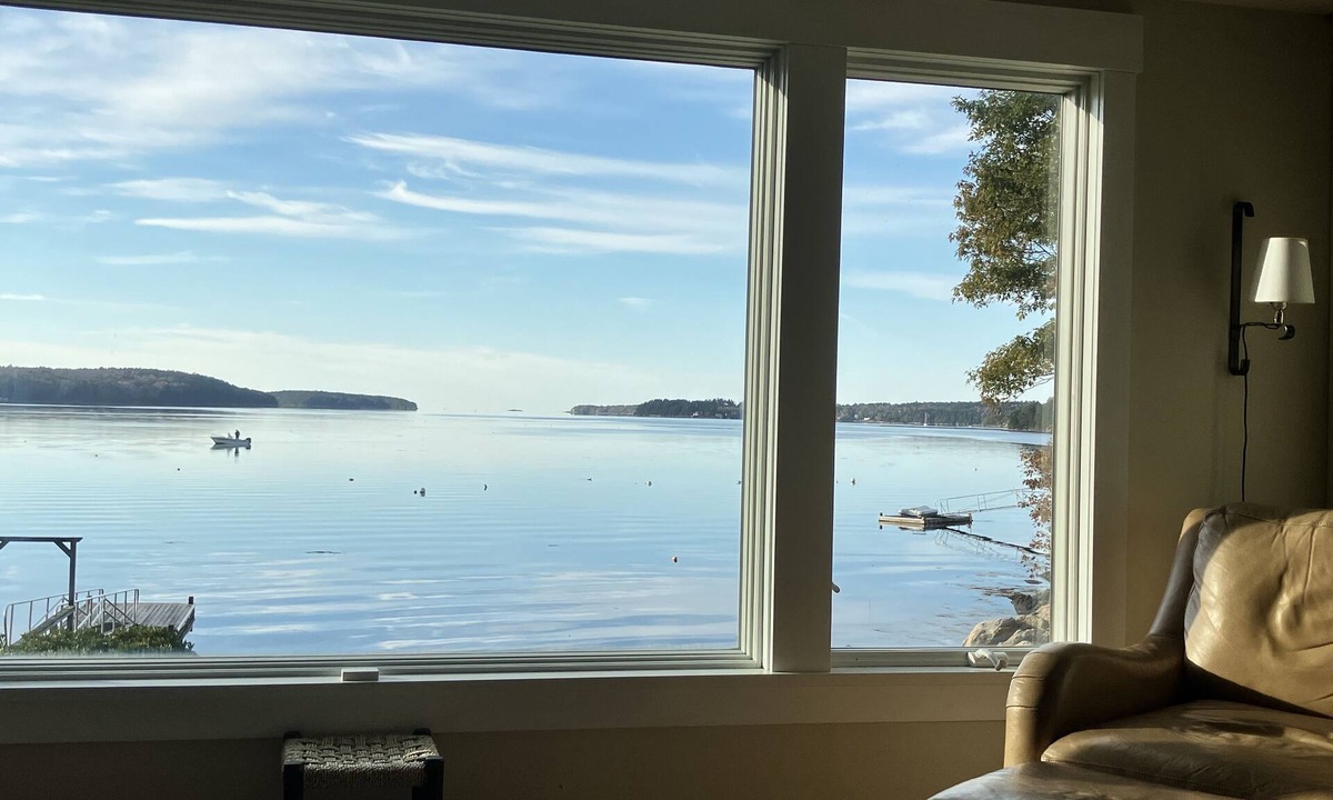 West Bath House | Spectacular Waterfront Retreat Close To Portland!