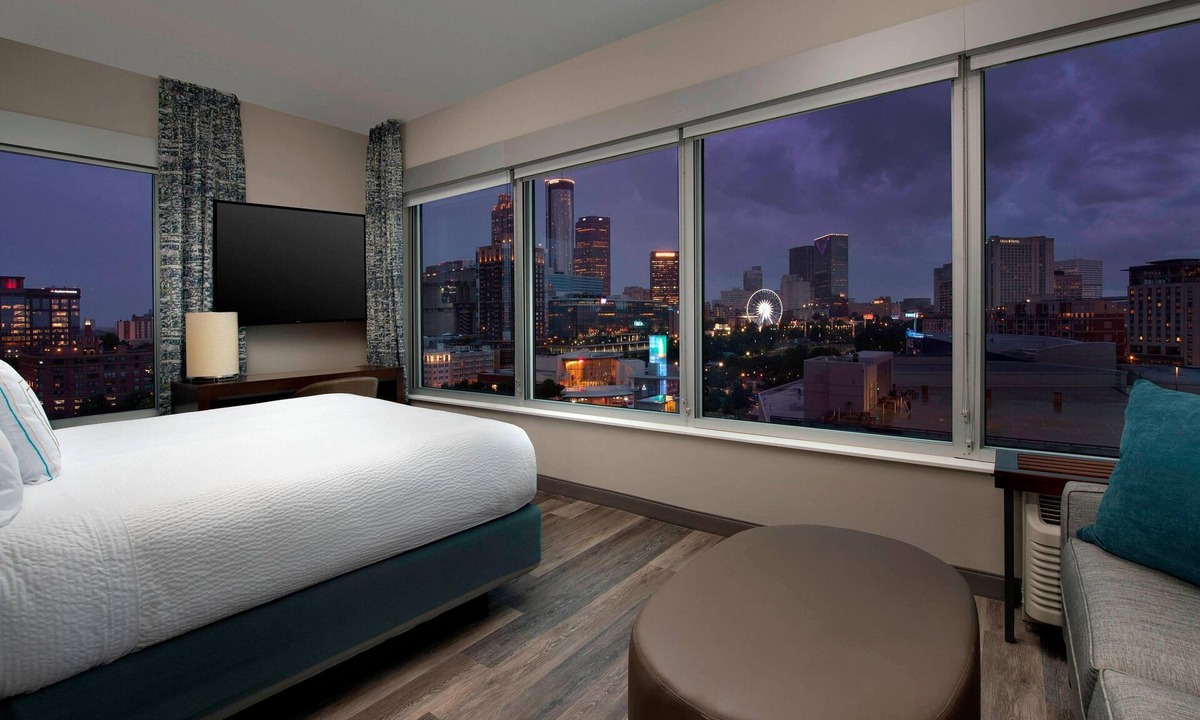 Downtown Atlanta Hotel | SpringHill Suites by Marriott Atlanta Downtown