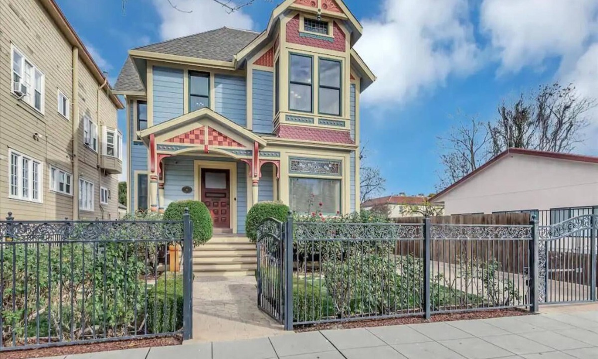 Horace Mann House | Stay In A Piece of San Jose History.