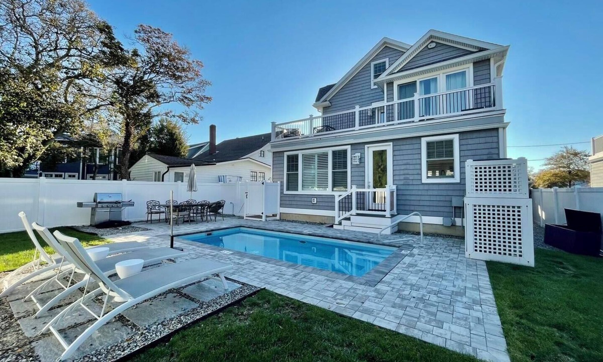 The Pines House | Stunning 5-Bed Home with Private Pool, Walk to Beach, Shops & Dining in Rehoboth