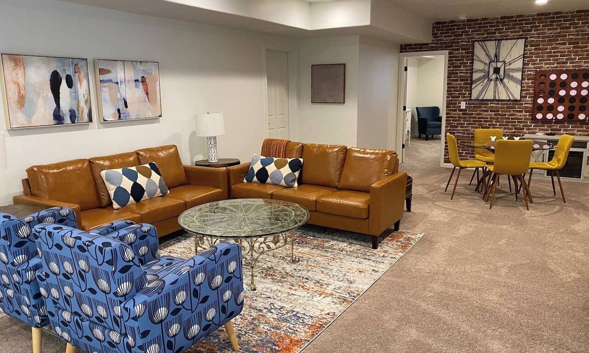 Orem House | Stunning New Construction Close to Everything!