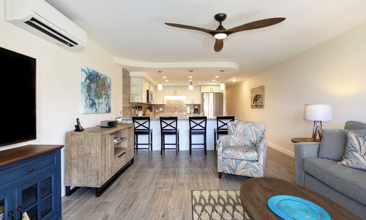 Kihei Condo | Summer avail, oceanview, pickle ball, super clean