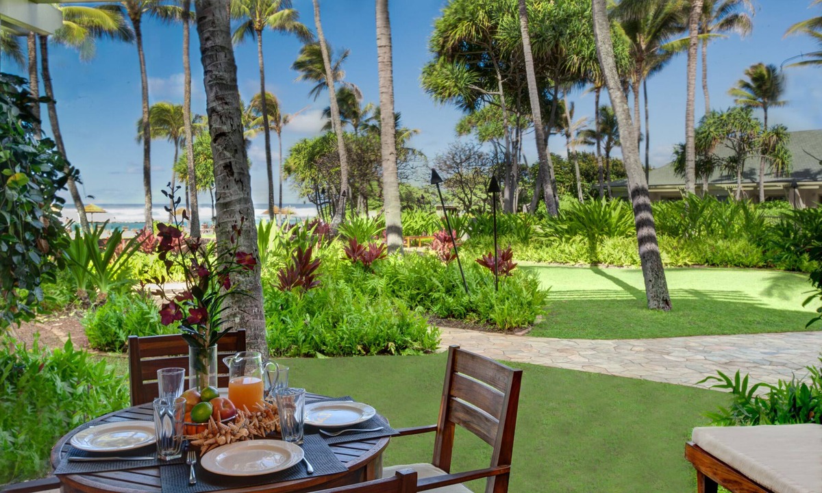 Kahuku Villa | SUMMER REDUCED! Villa 106 Ocean View Turtle Bay