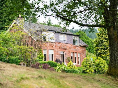 Aberfoyle House | The Bield